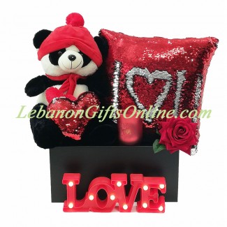 Panda in Love Gift Box